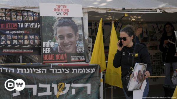 Israel y Hamás inician el tercer canje de rehenes y presos en la tregua en Gaza