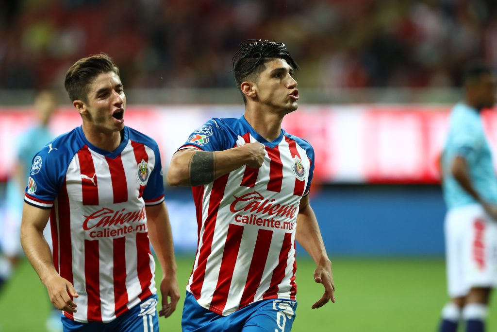 La fecha en la que Alan Pulido podría debutar con Chivas en el Clausura 2025