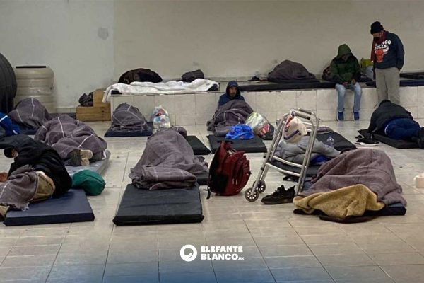 Migrantes quedan varados en Matamoros  - Elefante Blanco