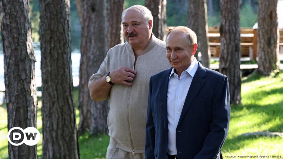 Putin felicita a Lukashenko por su "convincente victoria"