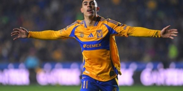Tigres golea a Xolos y toma la cima de la Liga MX