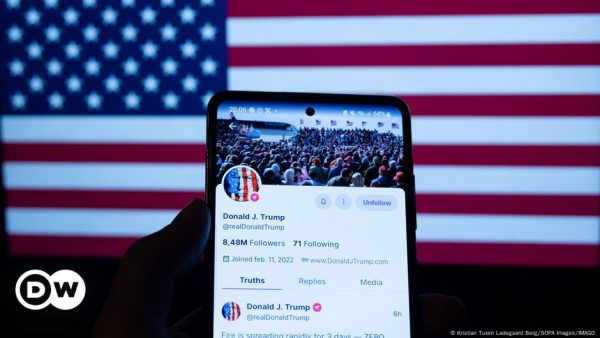 Trump anuncia despido de más de mil funcionarios vía Truth Social