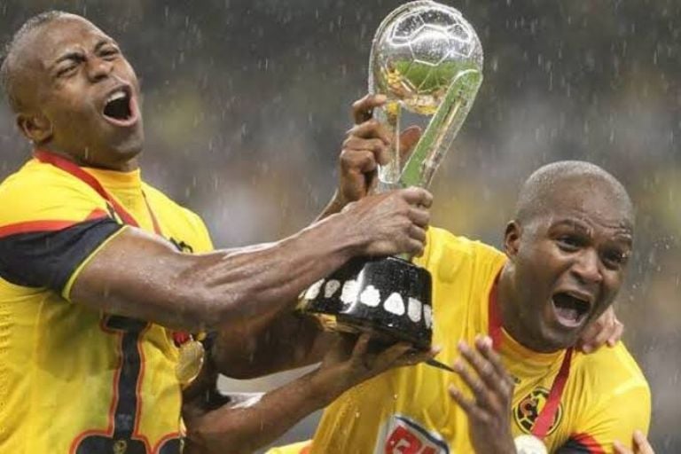 El nuevo trabajo de Aquivaldo Mosquera tras se campeón con América