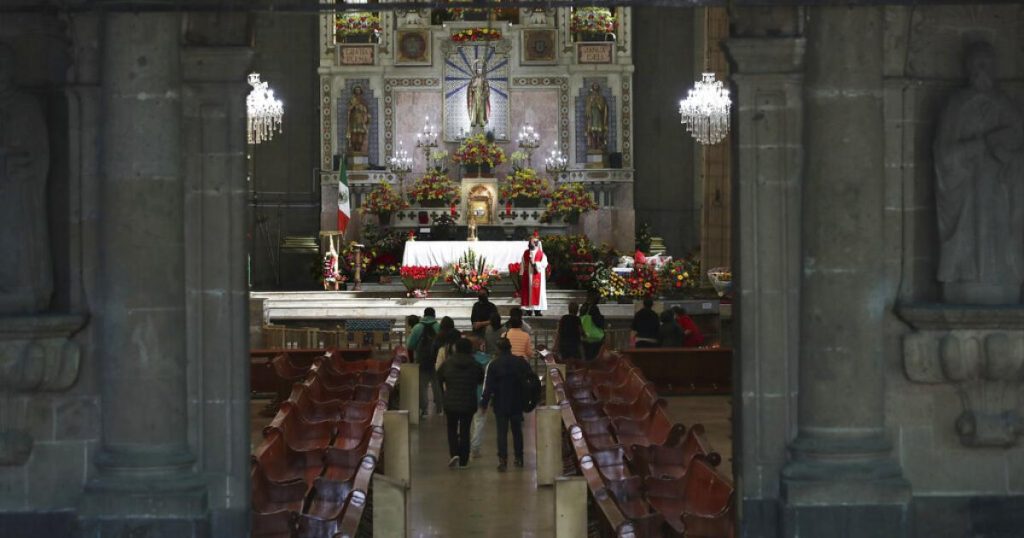 La Iglesia propone un día de tregua en México y obtiene respaldo en medio de la violencia