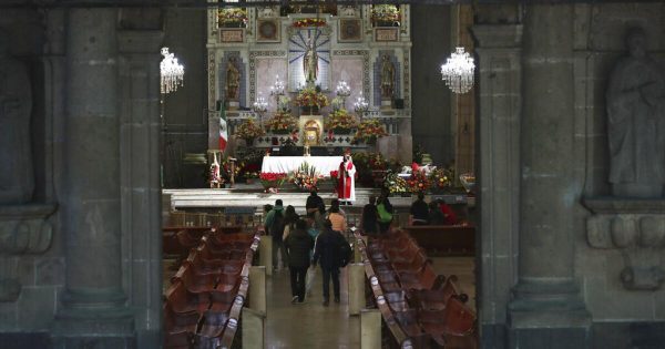 La Iglesia propone un día de tregua en México y obtiene respaldo en medio de la violencia