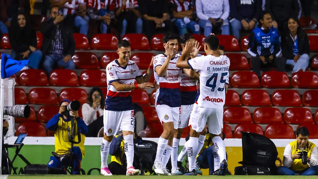 Rayados vence a Necaxa y comienza a escalar posiciones en la tabla general