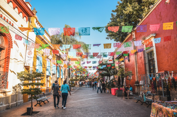 Turismo en México rompe récords: más visitantes y crecimiento económico