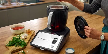 Wallapop se ha llenado de personas vendiendo su Thermomix antes de que salga la nueva. Me estoy planteando justo lo mismo