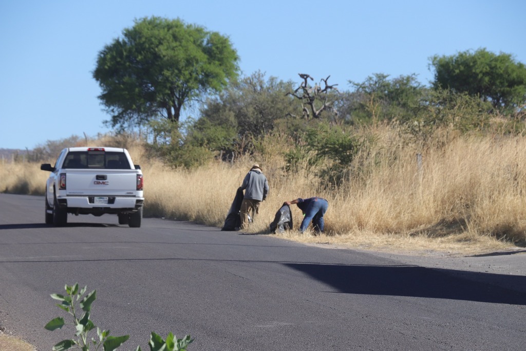 Convocan a mega jornada de limpieza en carretera a la costa de Hermosillo