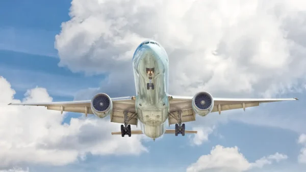 El cierre de Heathrow colapsa el tráfico aéreo global y deja interrogantes por resolver