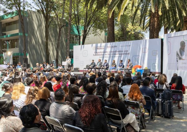 Estudiantes y educadores de México podrán acceder a formación en IA y ciberseguridad