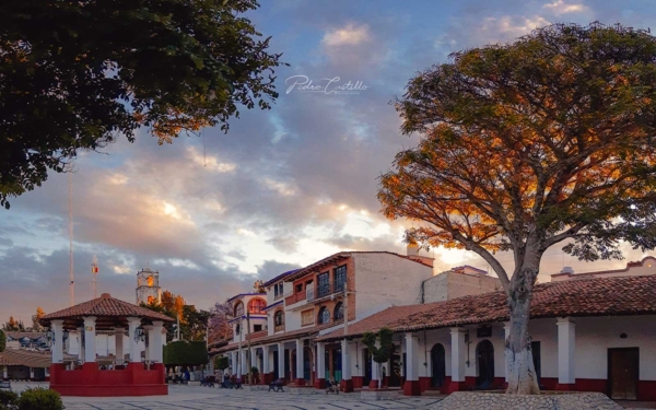 Los bellos muebles coloniales de Ixcateopan, Guerrero