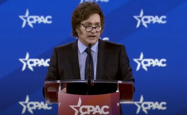 Milei acusó a los empresarios de pedir una devaluación: "Quieren bajar los salarios"