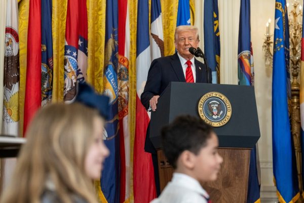 #NoEsBroma || Trump ordena el desmantelamiento del Departamento de Educación