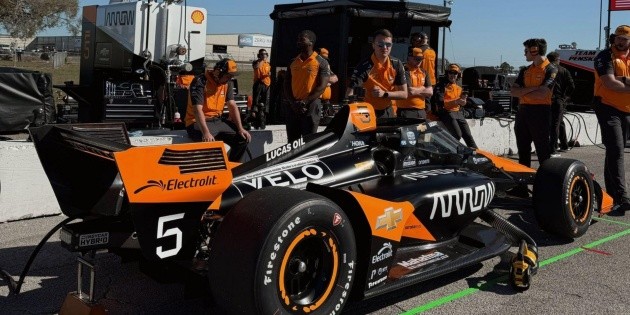 Patricio O’Ward logra remontada en la IndyCar