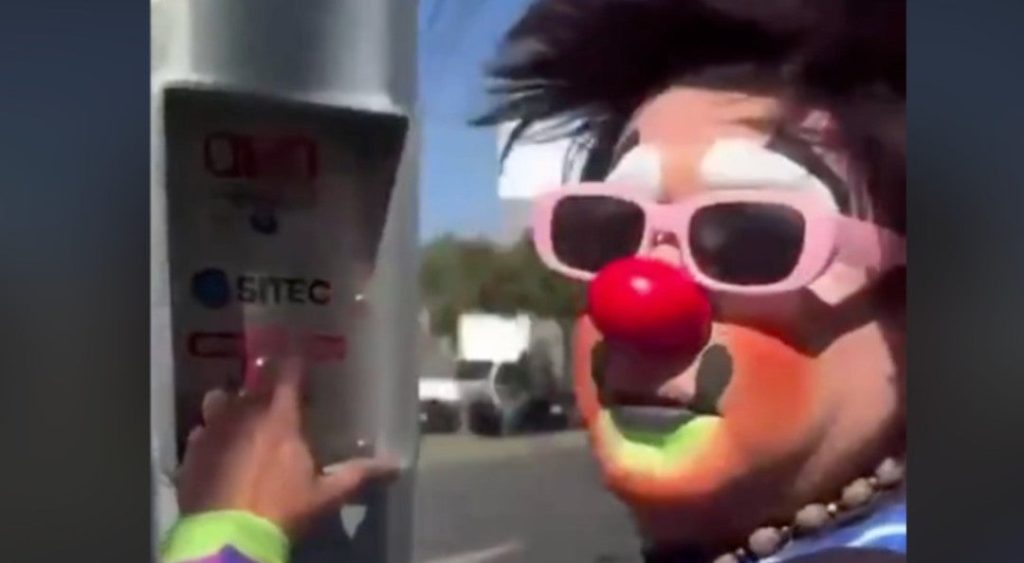 Payaso Kuik aprieta botón de pánico en Aguascalientes para broma; enfrentaría proceso judicial