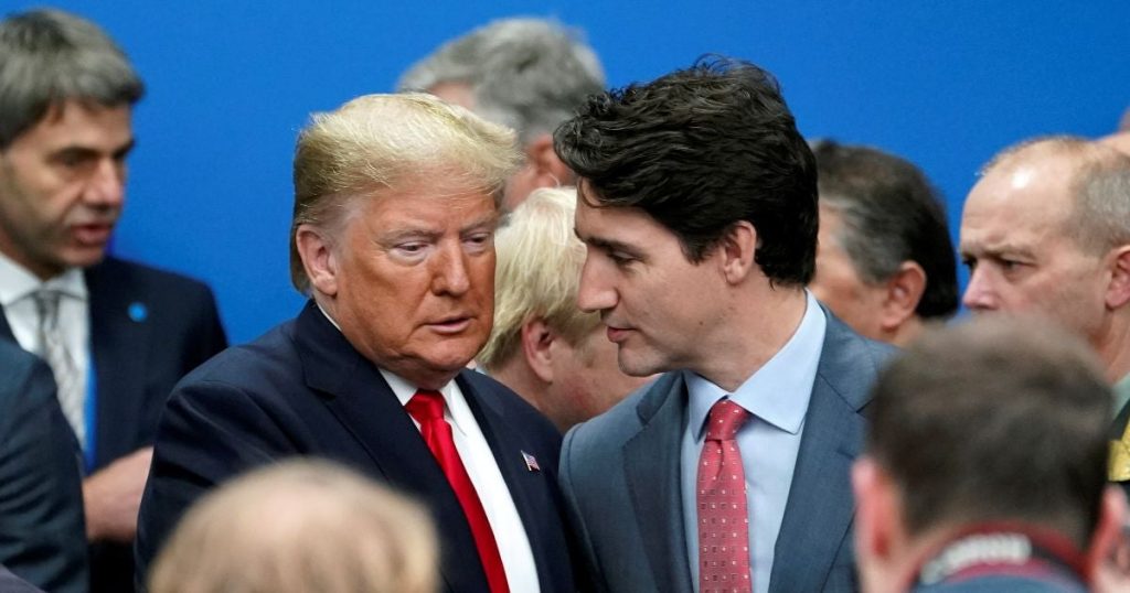 Trump acusa a Trudeau de usar los aranceles "para mantenerse en el poder"
