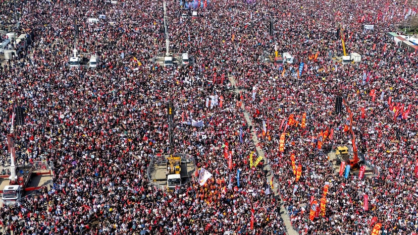 Turquía: crisis política y movimiento democrático