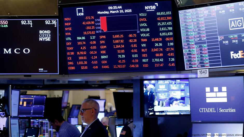 Wall Street cierra con fuerte alza tras semana de caídas