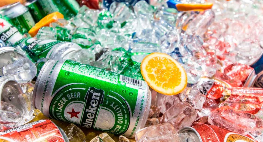 Aplica Trump aranceles del 25% a cerveza y latas vacías por ampliación de tarifas al aluminio: afectará a México y otros países