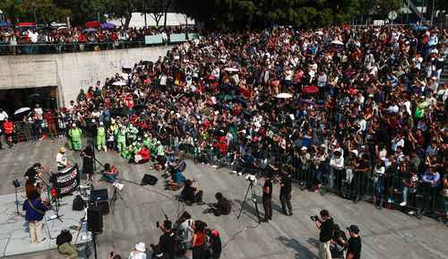 Auge de los espectáculos masivos esconde gran explotación laboral