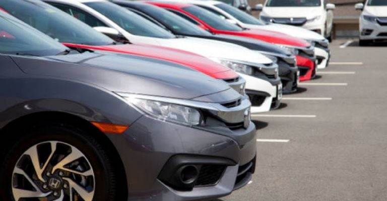 Autos y aranceles de Trump: ¿cuándo subirán de precio y de cuánto será el incremento?