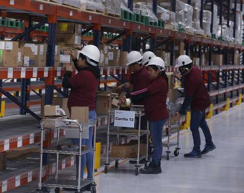 Avala Sheinbaum de “urgencia” compra de fármacos oncológicos