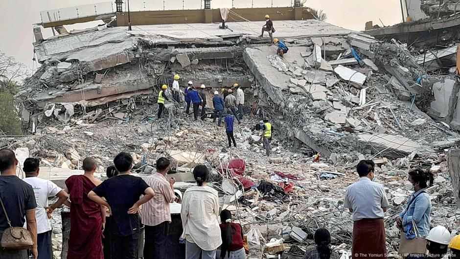 Birmania supera las 3.000 muertes por el terremoto
