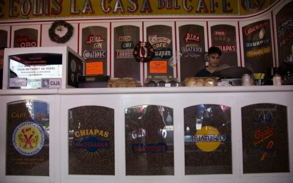 Café Equis: el más antiguo de la Ciudad de México