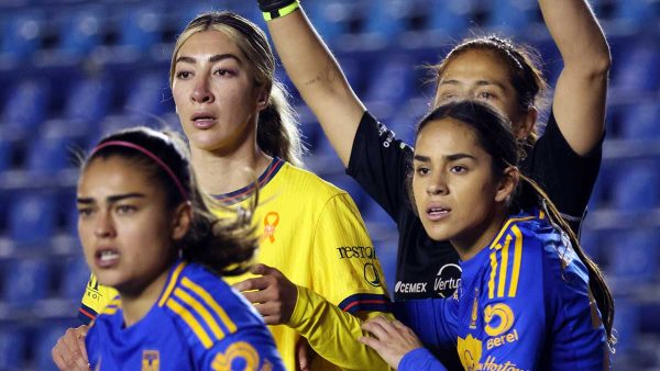 ¿Cuántos campeonatos tienen América, Chivas, Pachuca y Rayadas en la Liga MX Femenil?