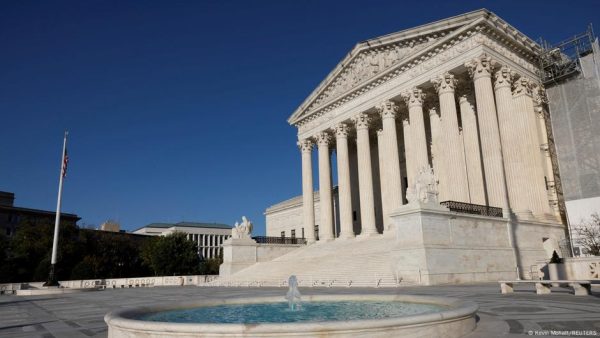 EE.UU.: Corte Suprema suspende deportación de venezolanos desde Texas