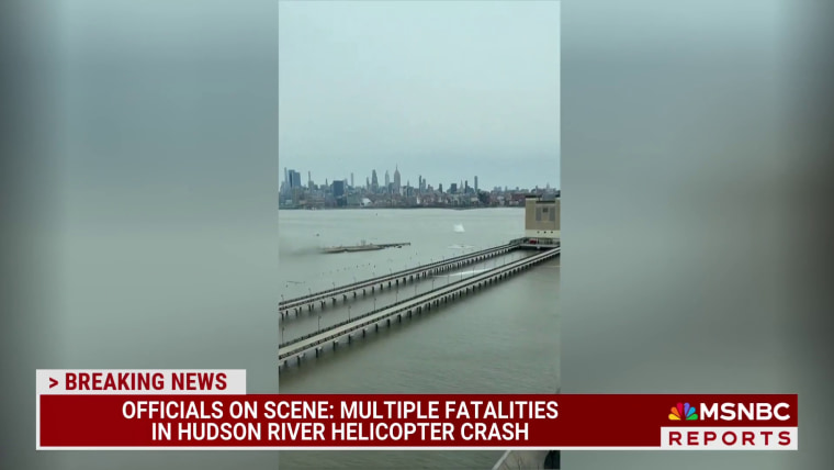 Helicóptero se estrella en el río Hudson, con autoridades reportando múltiples fatalidades