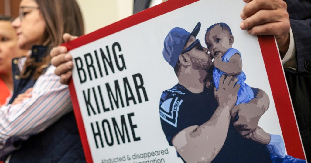 Juez en el caso Abrego García critica la “continua tergiversación” de la orden de la Corte Suprema