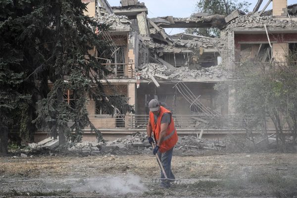 “La mayoría de la gente piensa en sobrevivir”