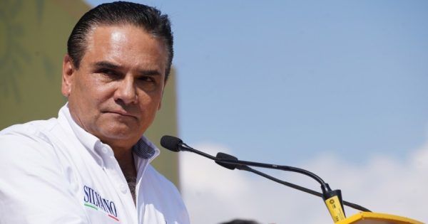 Aureoles podría perder protección judicial por no pagar beneficio