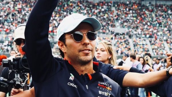 Checo Pérez le da la peor noticia a Red Bull y Max Verstappen