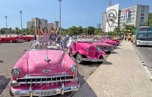 Cuba busca atraer turismo internacional tras la caída de visitantes