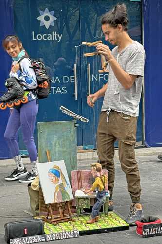 Metafísica de un títere pintor