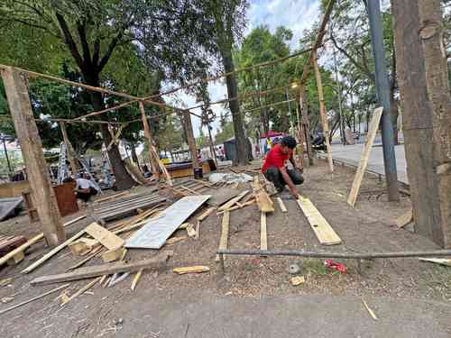 Migrantes vuelven al Parque Guadalupe Victoria