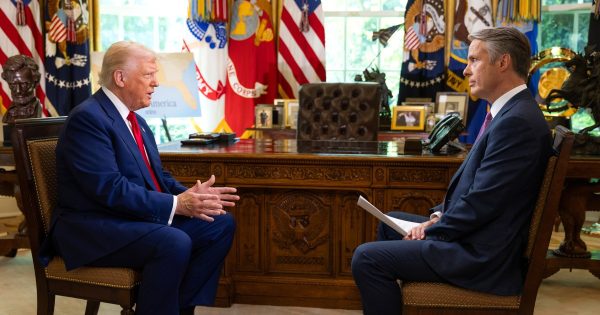 ‘No soy yo quien toma esta decisión’: El Presidente Mirón ataca de nuevo