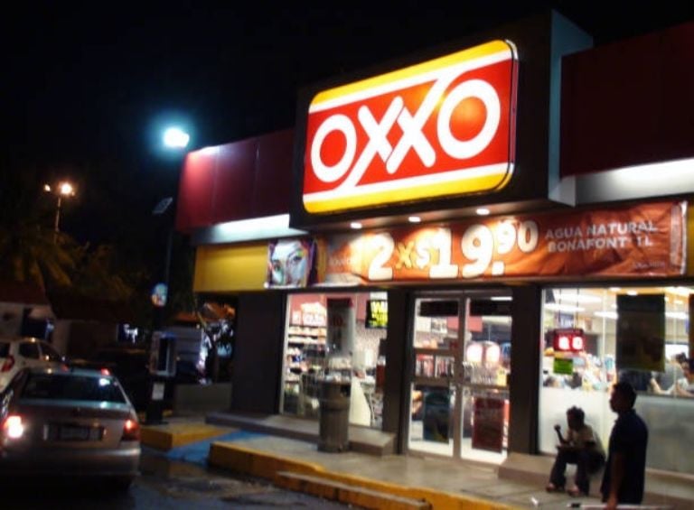 OXXO: estas son las personas que pagarán una comisión de 20 pesos