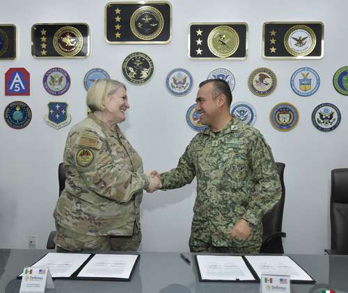 Reprueba Sheinbaum ampliación militar de EU en límites con México