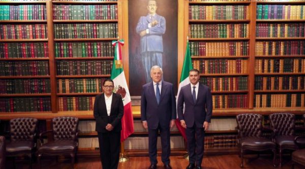 Seguridad y economía || Italia estrecha relaciones con México