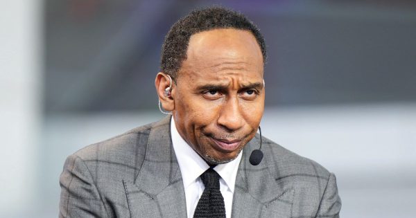 Stephen A. Smith se sentó en silencio mientras Trump vendía falsedades sobre la América Negra