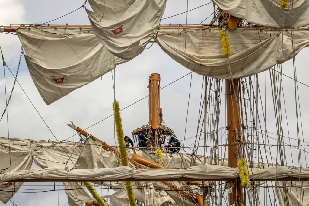 Uso político del accidente del buque Cuauhtémoc es mezquindad: presidenta