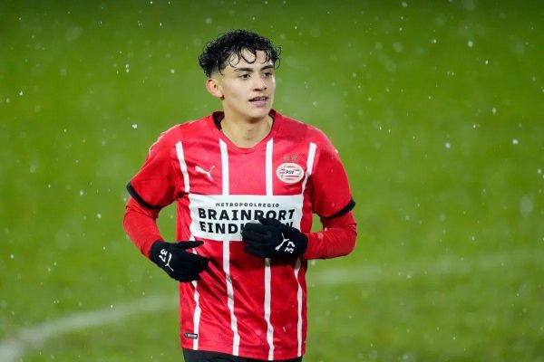 ¡Ya viene el primer refuerzo! Chivas cerró a Richard Ledezma, ¿qué falta para que se haga oficial?