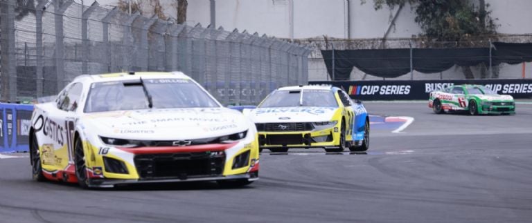 Así se vivió el primer día de la NASCAR México 2025