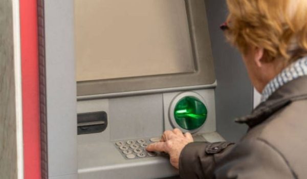 Banco Azteca y Afore Azteca hacen cambios para adultos mayores