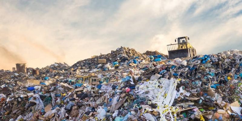 Basura, cascajo y orines: La triste realidad del Estadio Azteca a meses de su reinauguración para el Mundial 2026