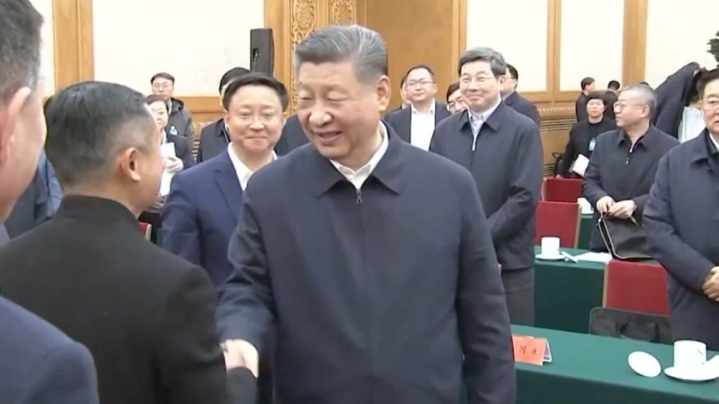 La unidad de vehículos eléctricos de Xiaomi será rentable este año, dice el CEO Lei Jun